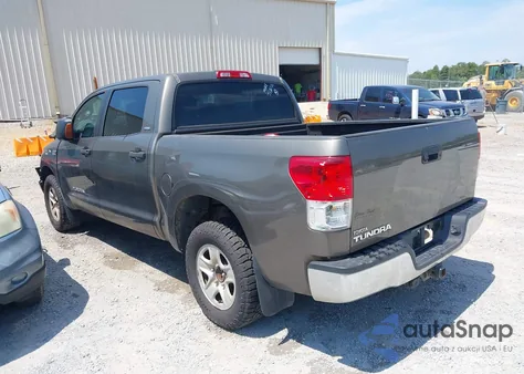 2011 Toyota Tundra Grade 5.7L V8 z USA, uszkodzony, nr VIN 5TFEY5F16BX112257